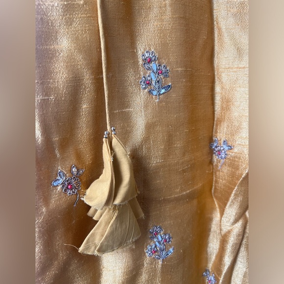 Nikasha sharara set, size M - Picture 2 of 11